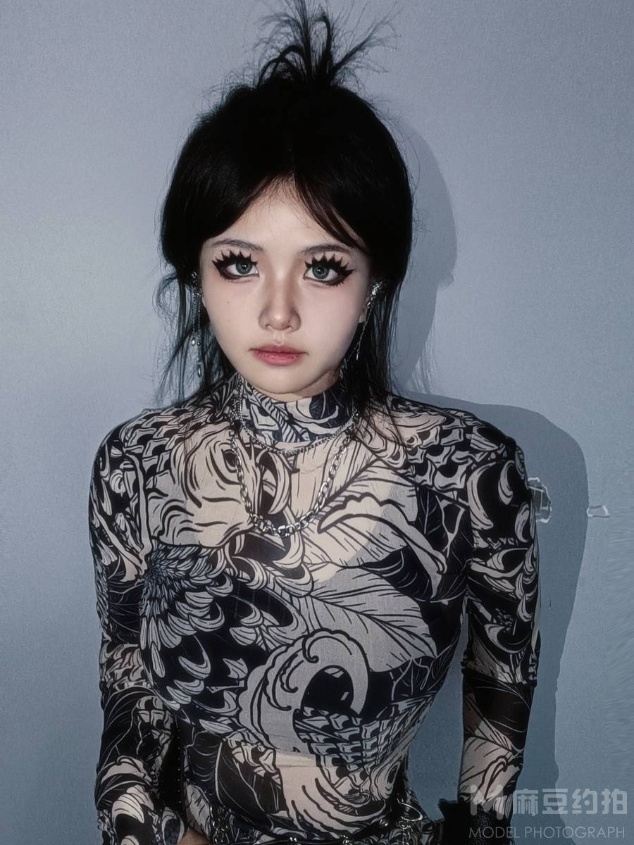 暗黑模特