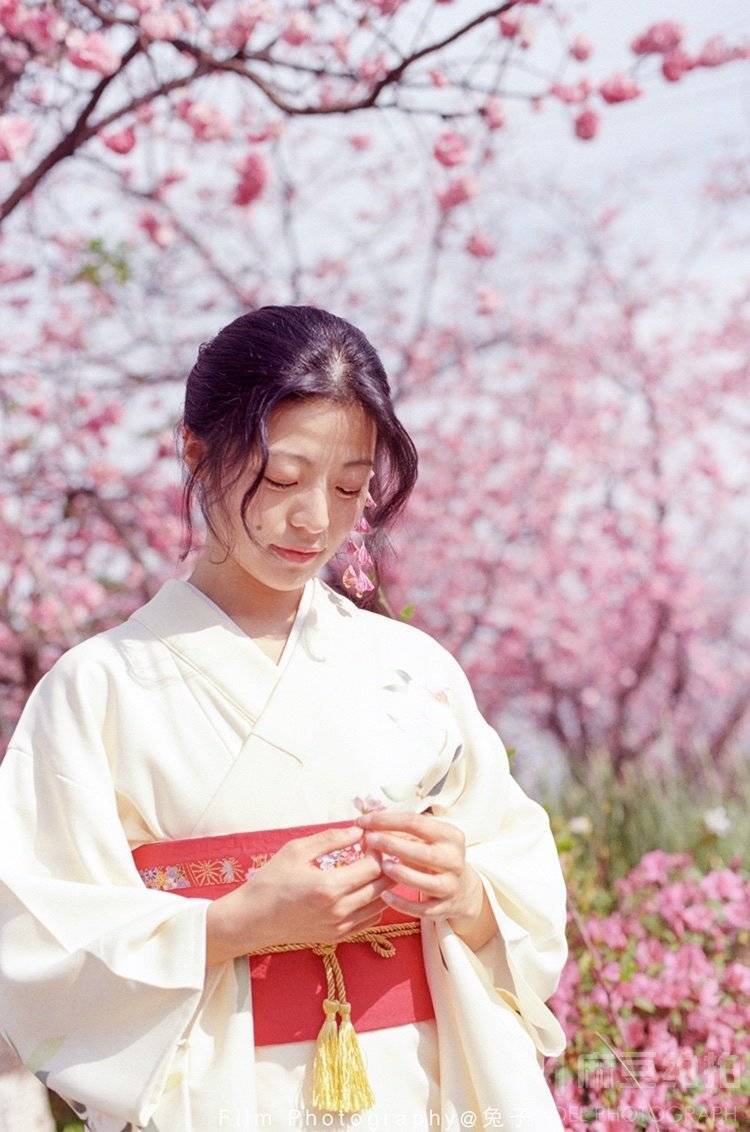 胶片模特