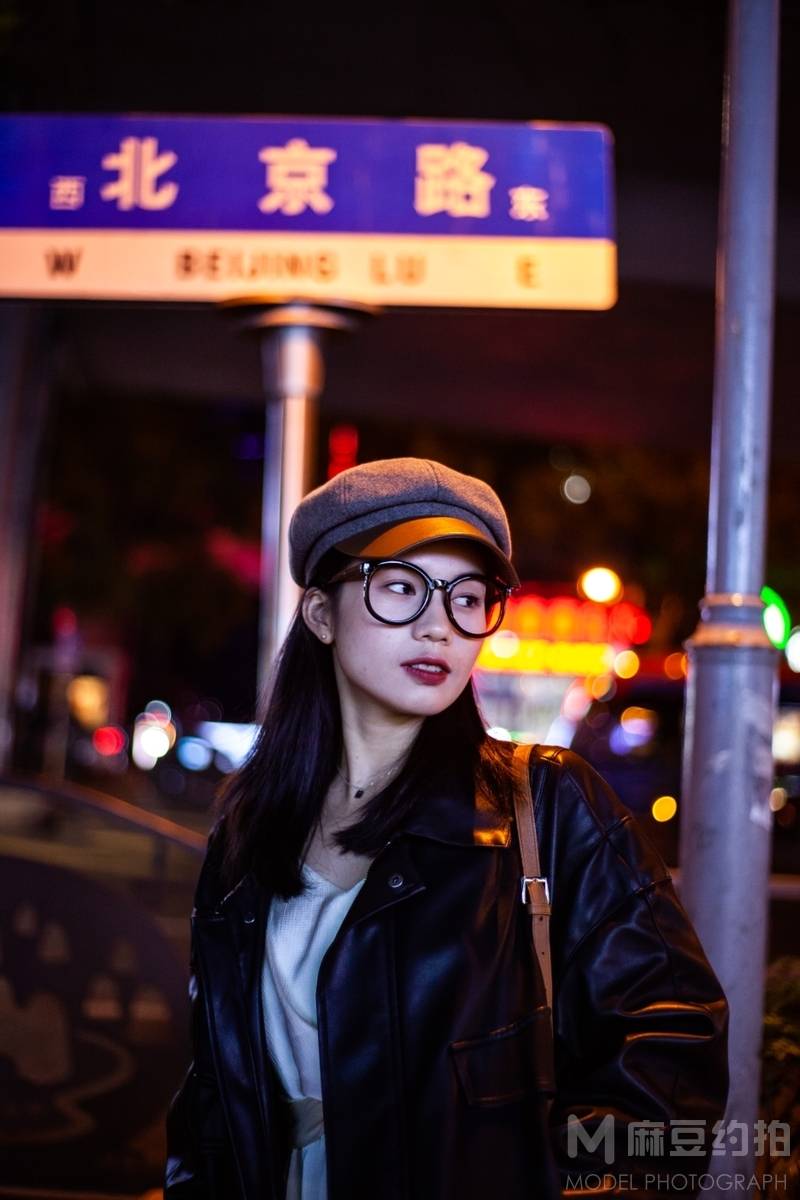 夜景模特