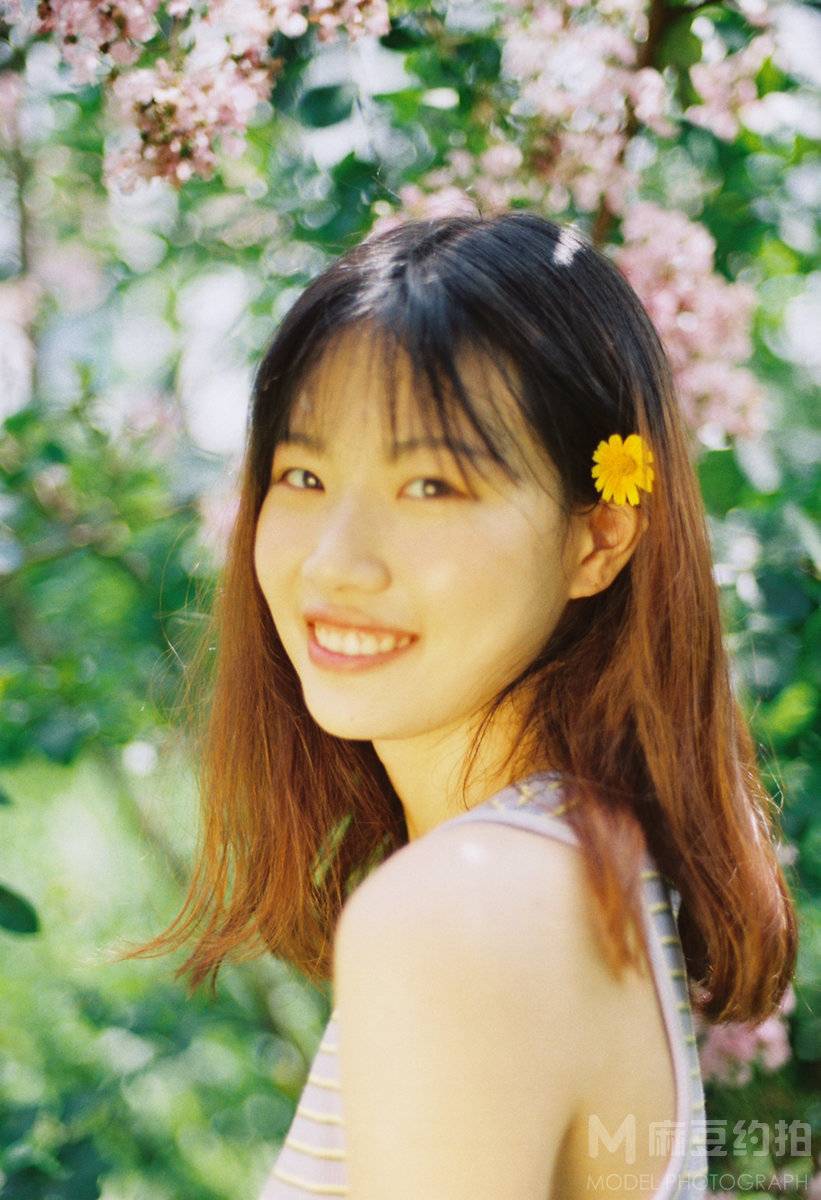 清新模特