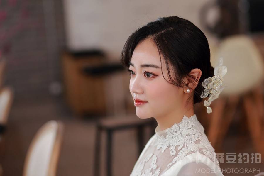 妆容模特