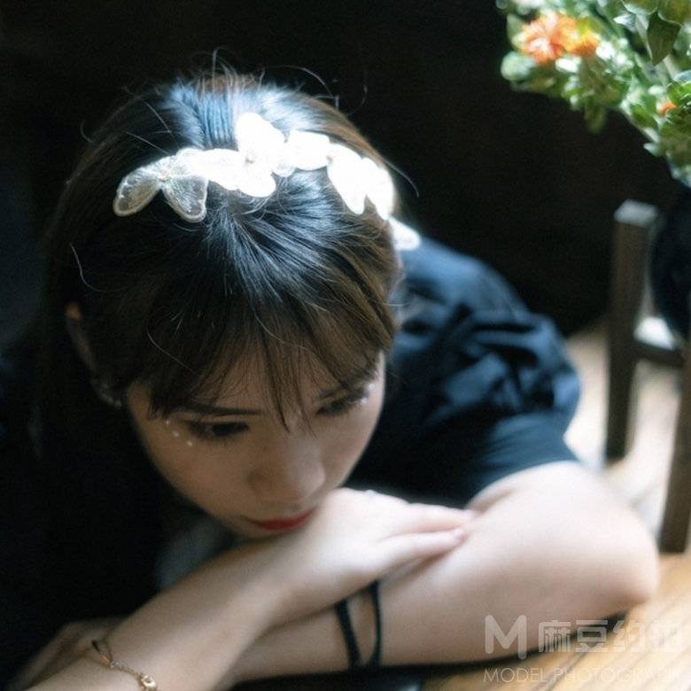 胶片模特