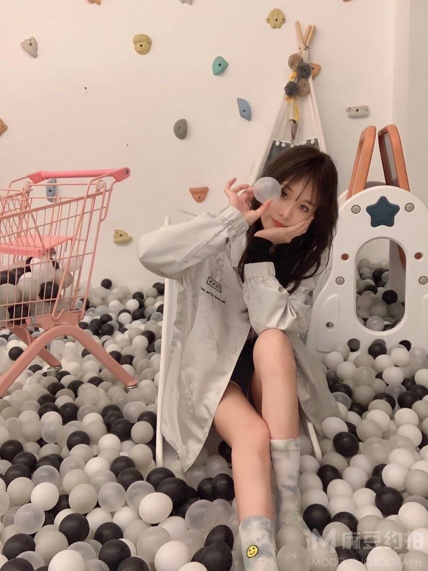清新模特