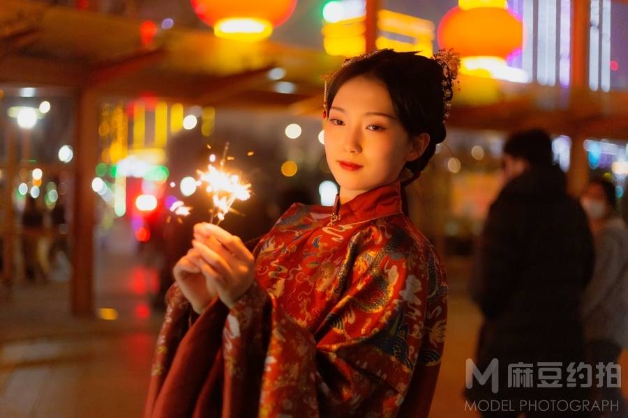 汉服模特