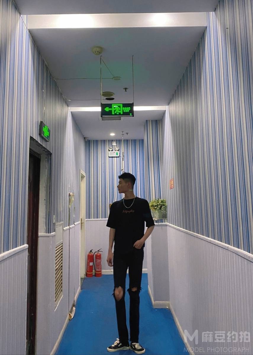 暗黑模特