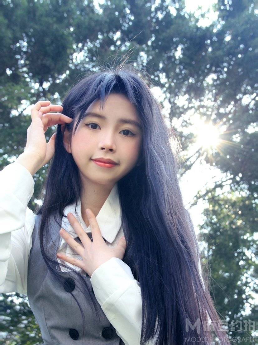 校园模特