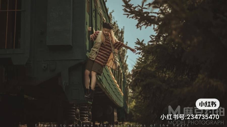 胶片模特