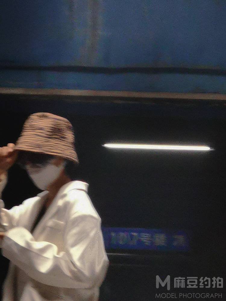 纪实模特
