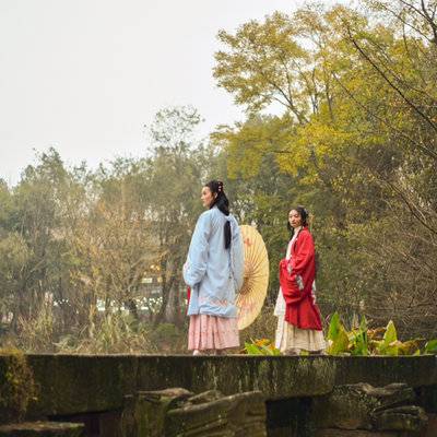 汉服模特