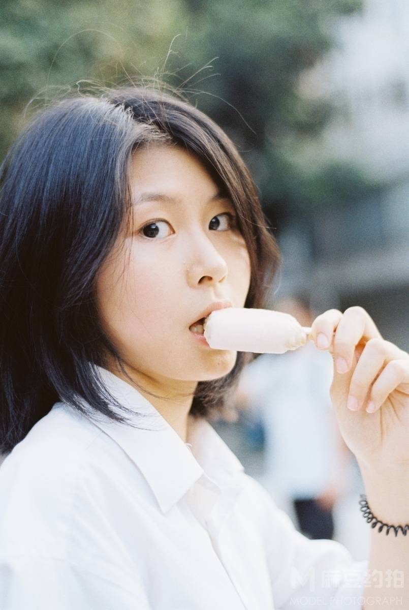 胶片模特