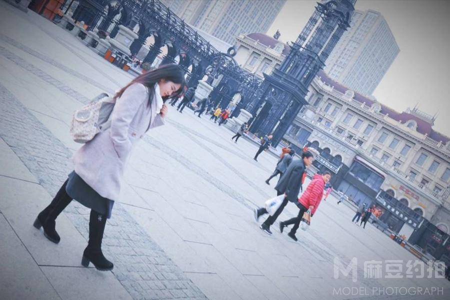 校园模特