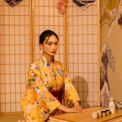 和服模特