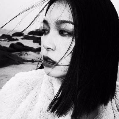 黑白模特