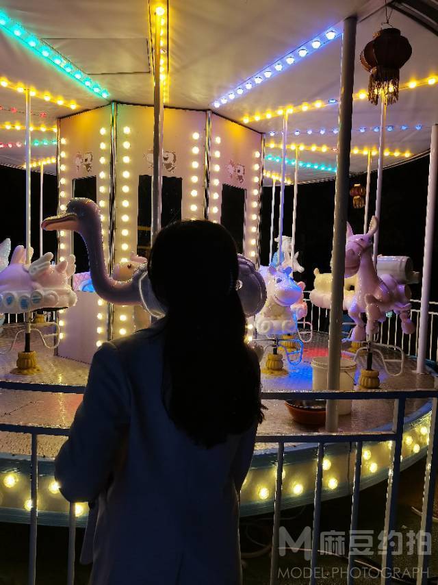 夜景模特