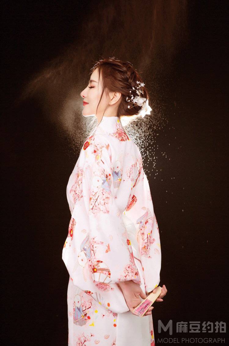 和服模特