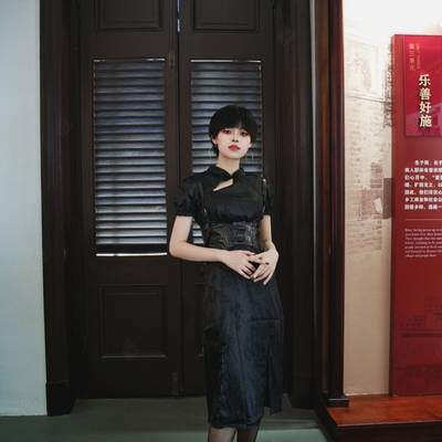 民国模特