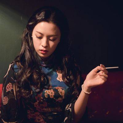 情绪模特