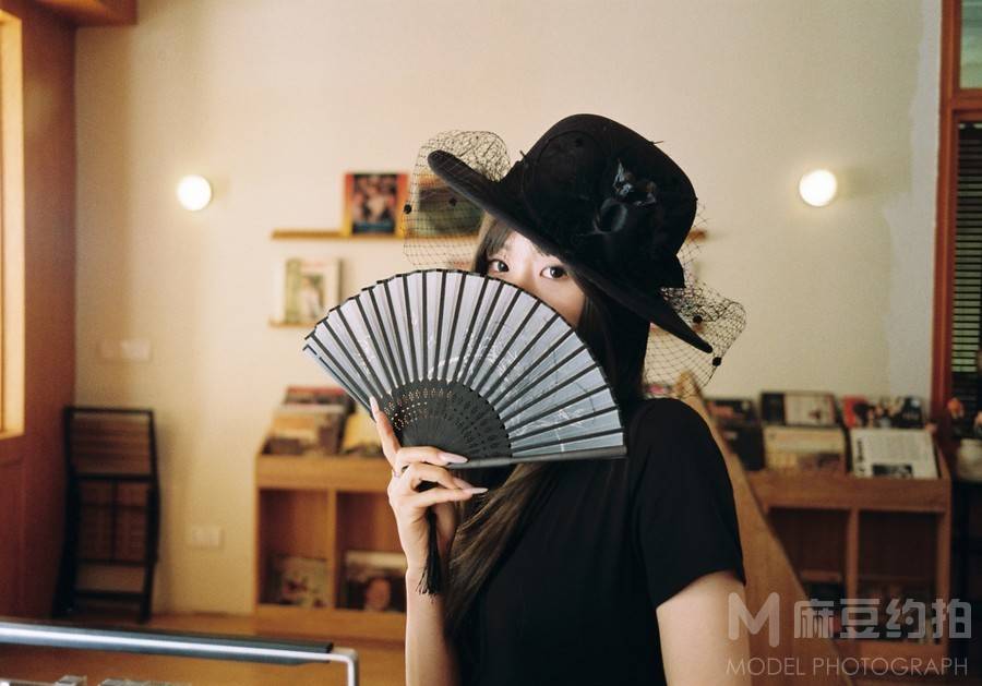 胶片模特