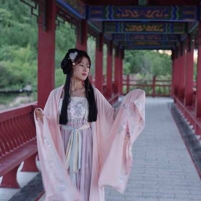 汉服模特