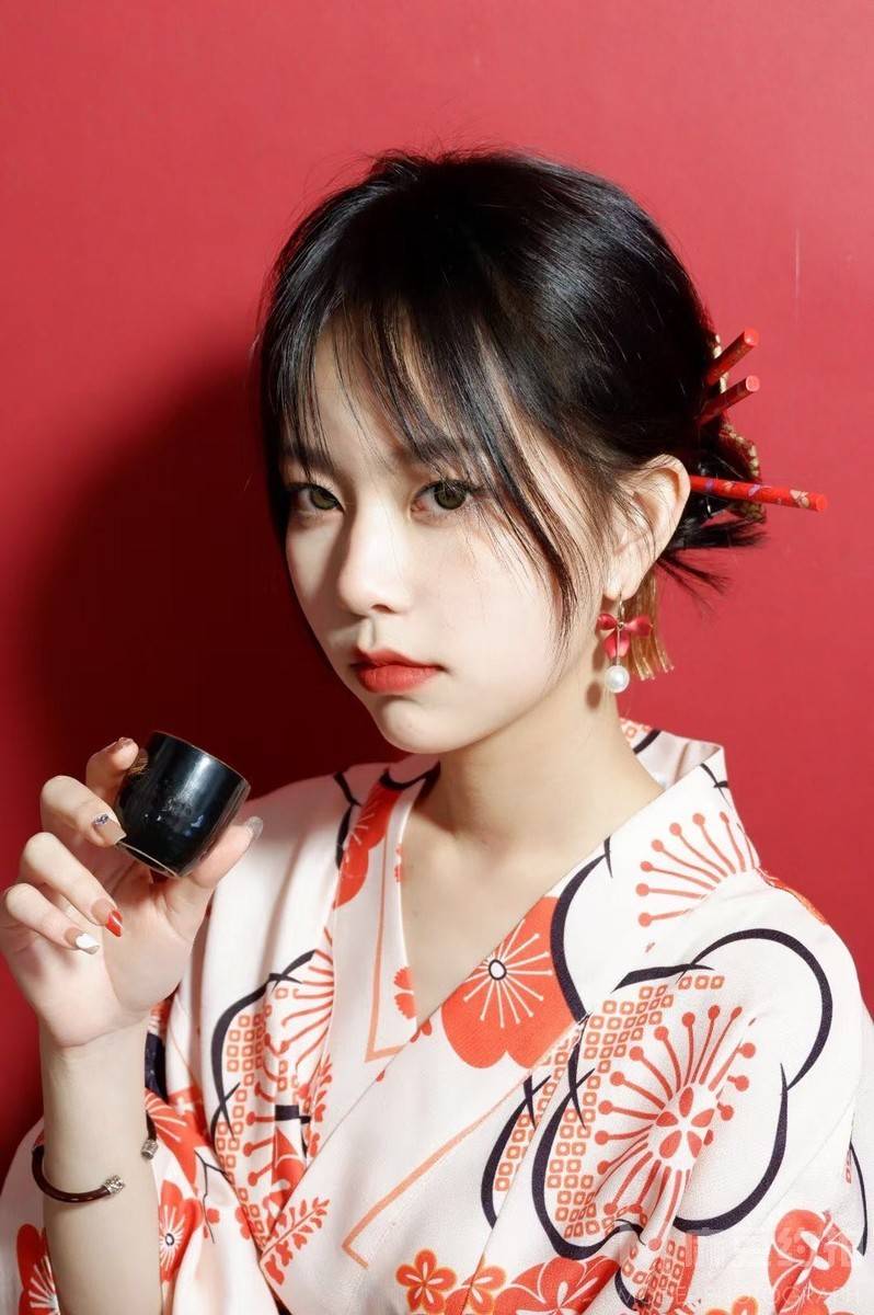 和服模特