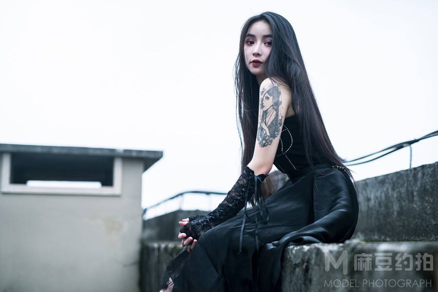 暗黑模特