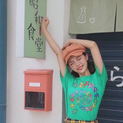 校园模特