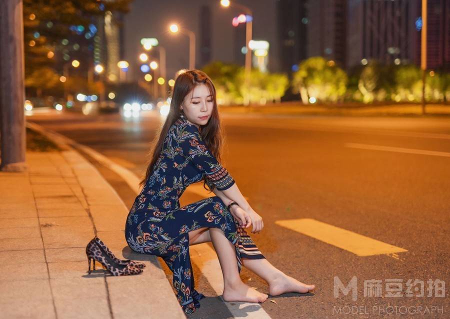 夜景模特