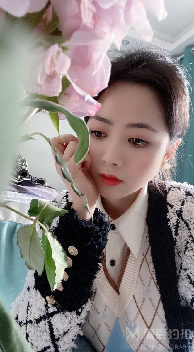 校园模特
