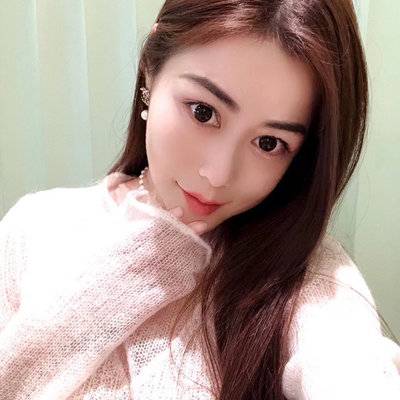 黑白模特