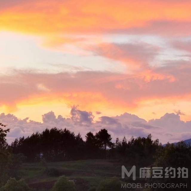 纪实模特