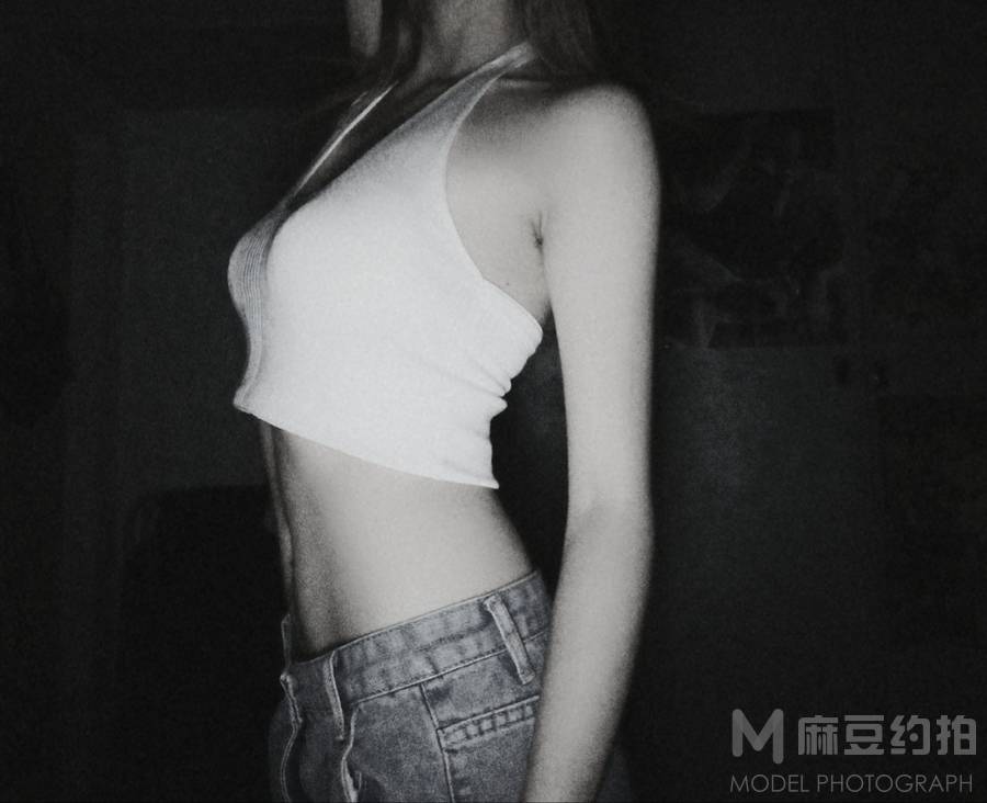 胶片模特