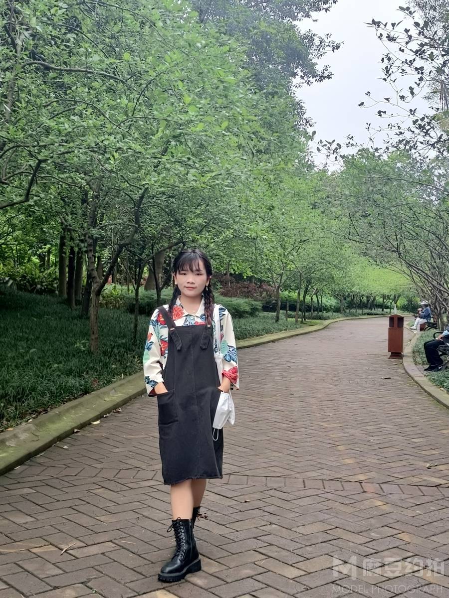 少女模特