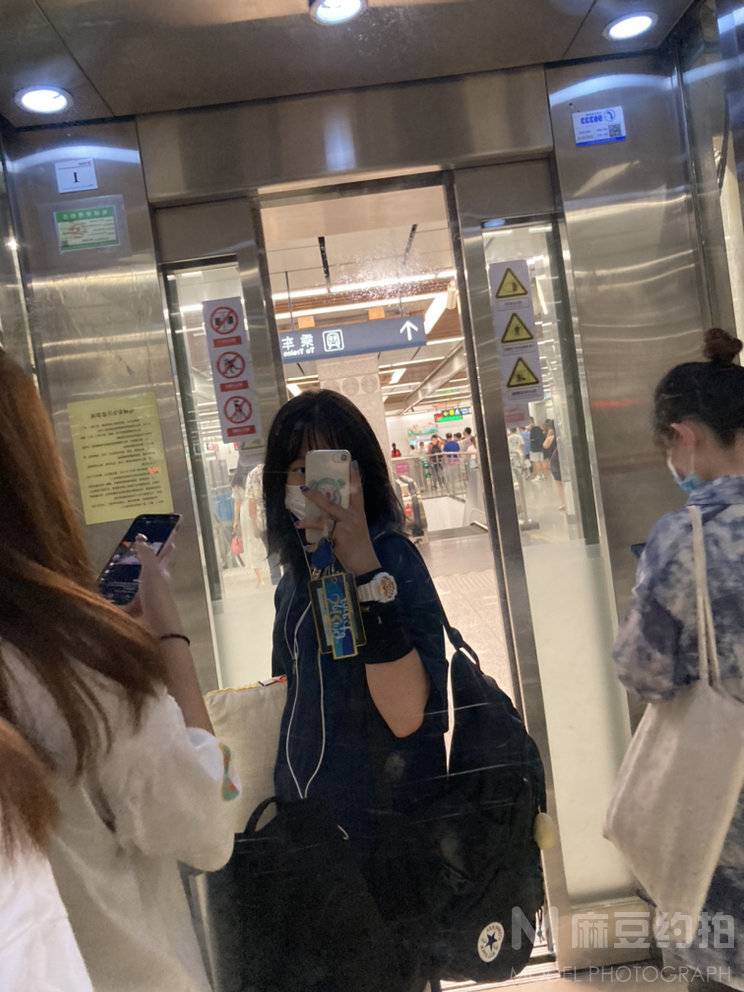 商务模特
