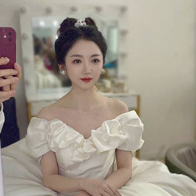 妆容模特