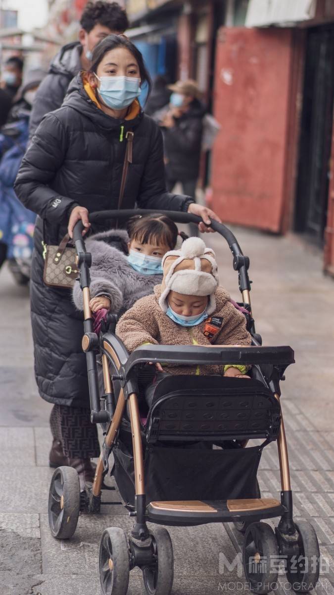 纪实模特