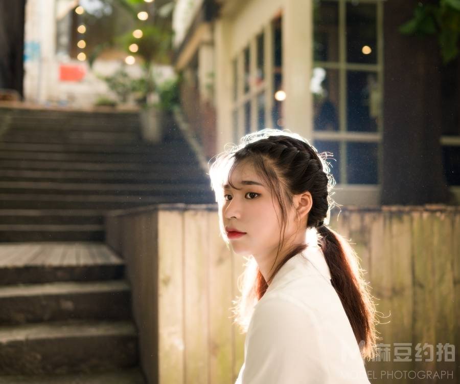 清新模特