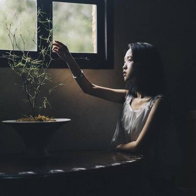 情绪模特