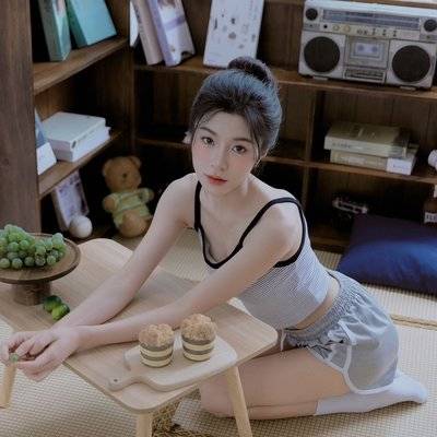清新模特