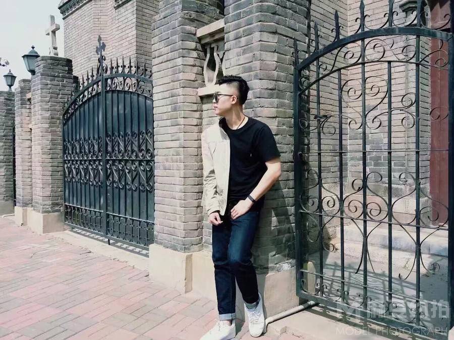 校园模特