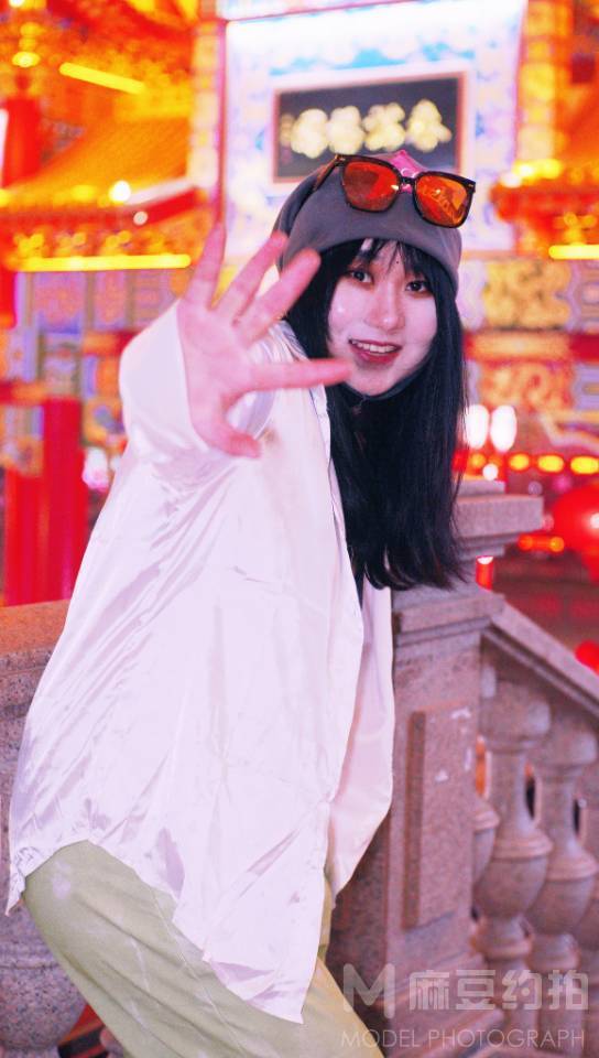夜景模特