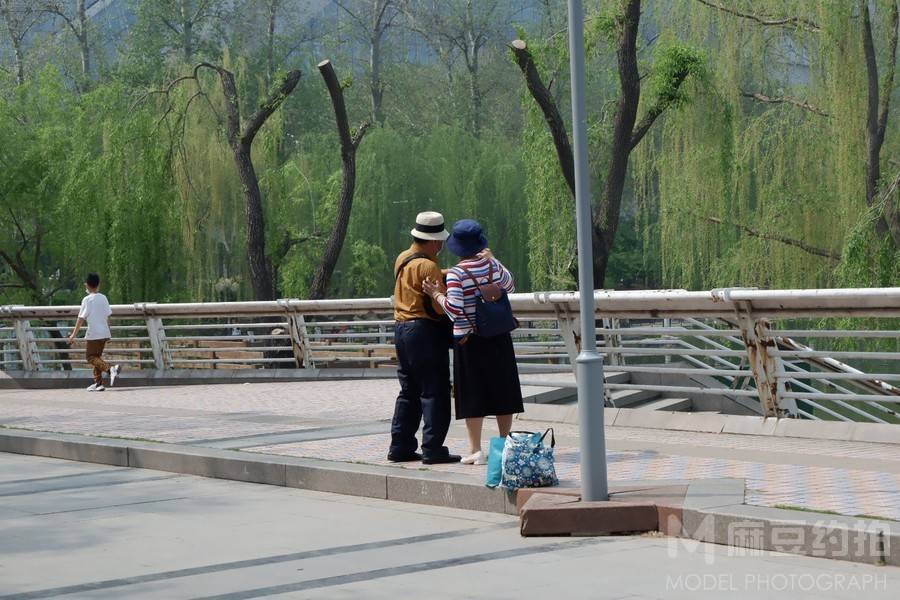 纪实模特
