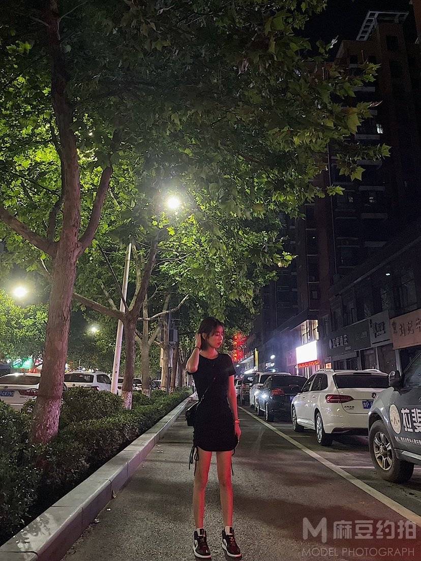 暗黑模特