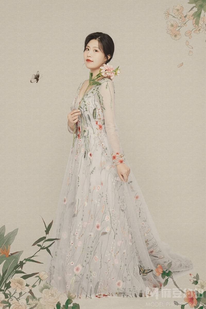 纪实模特