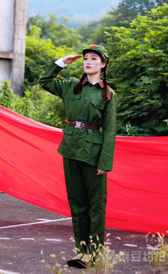 民国模特