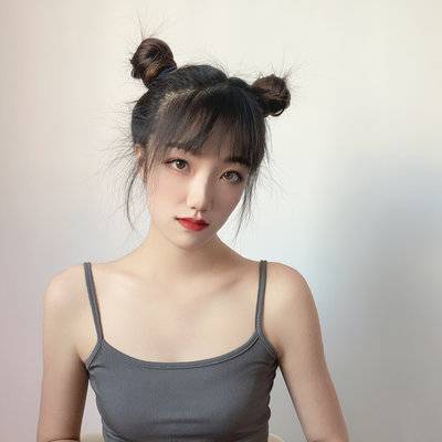 黑白模特