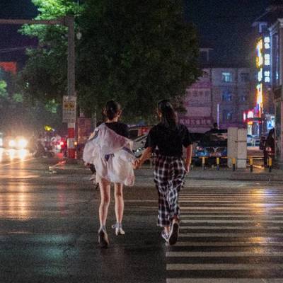 夜景模特