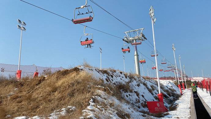 万龙白登山滑雪场