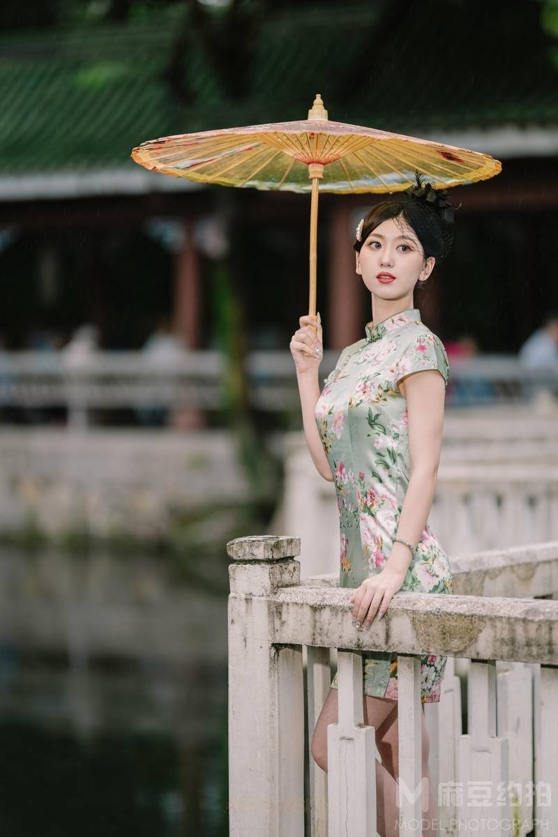 民国模特