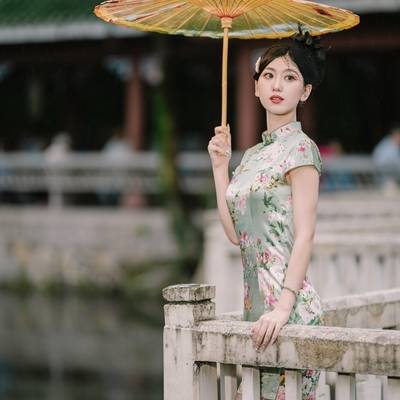民国模特