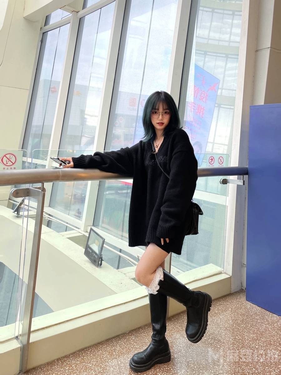 胶片模特